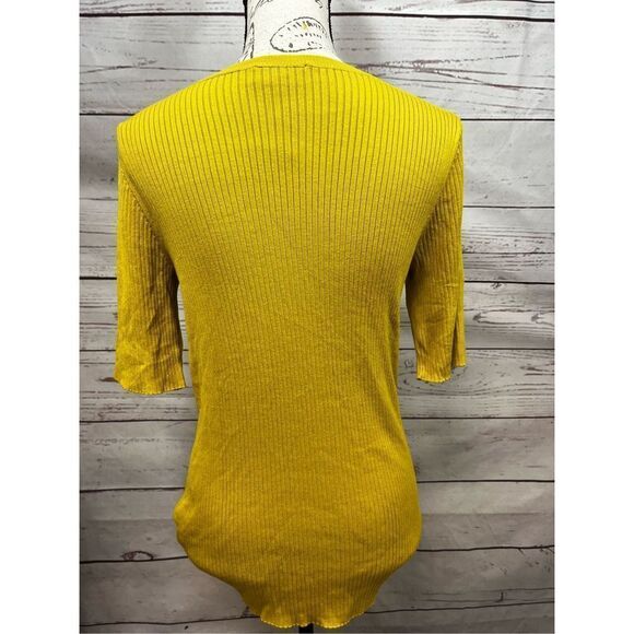 Express size XL yellow sweater NWT-2532 - Picture 2 of 4